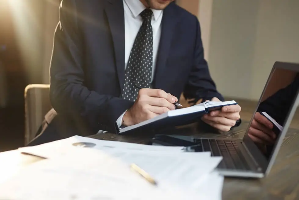 Юридическая компания Лебедев и Партнеры