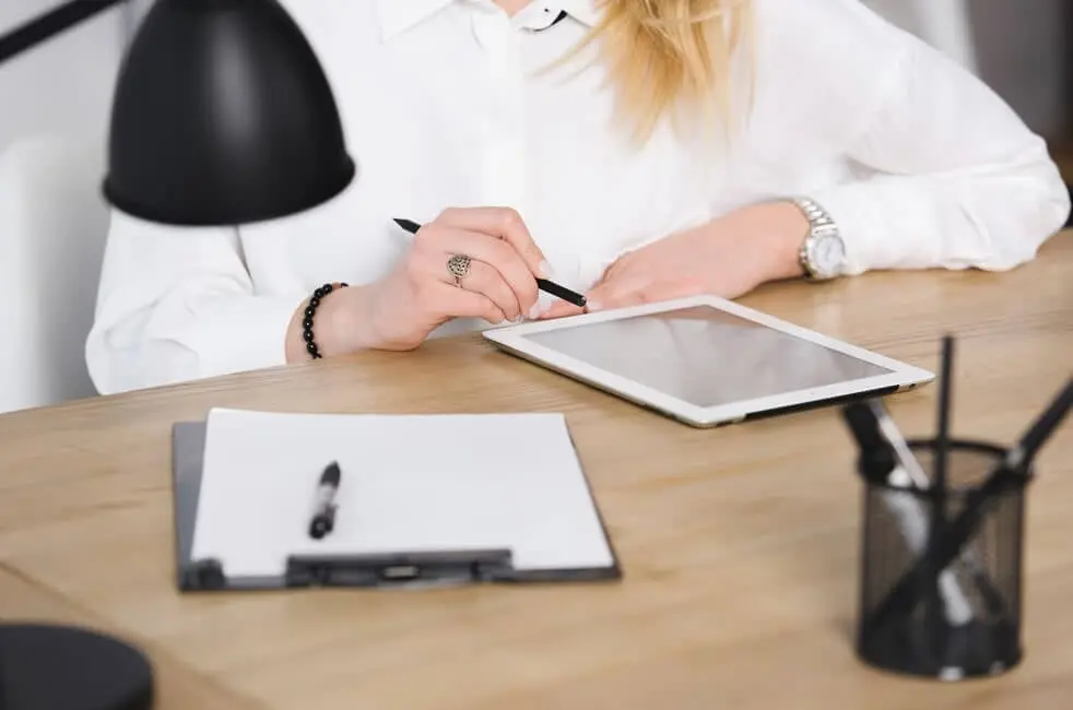 Юридическая компания Лебедев и Партнеры